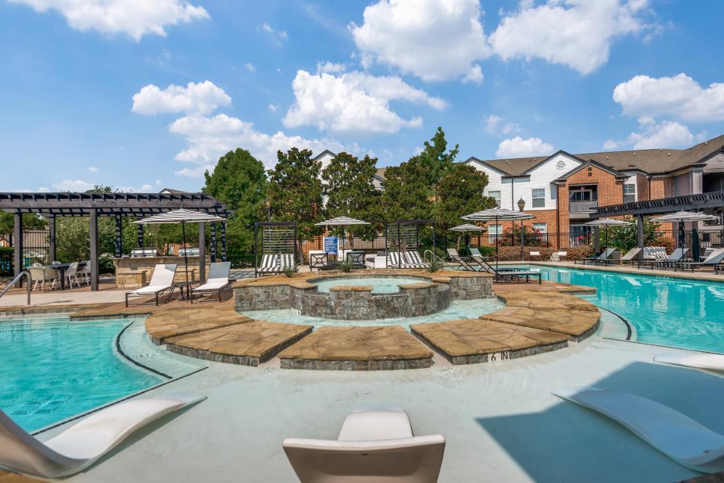 Vista 121 Apartments