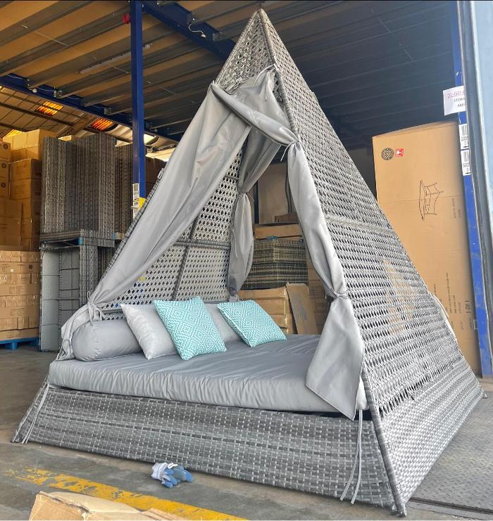 Supervalue Furniture & Bed Centre