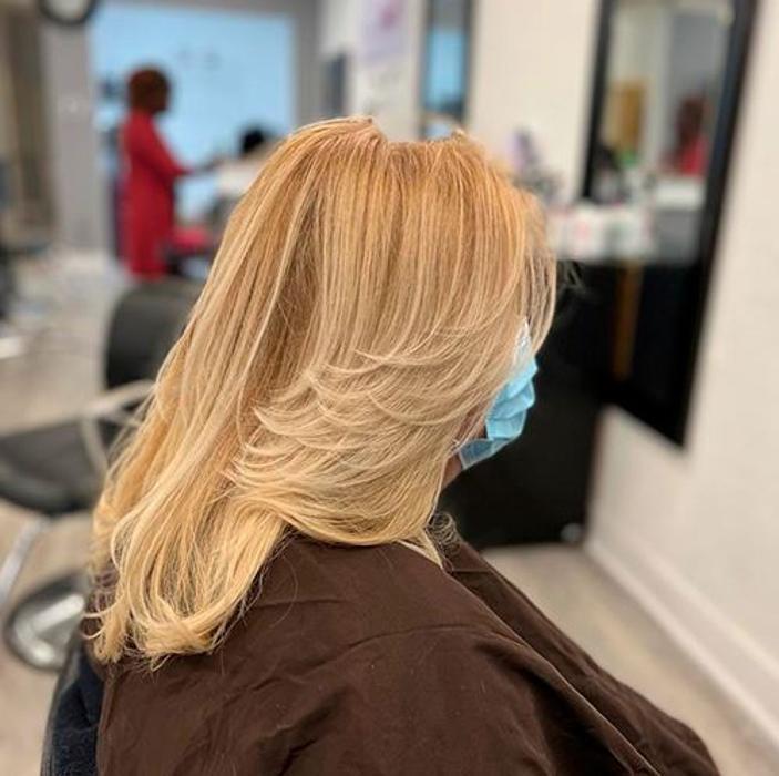 Jinnette Dominican Salon & Extension