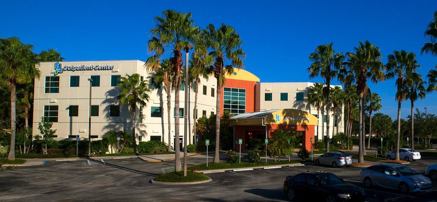 Lee Health Outpatient Center at Healthpark Commons