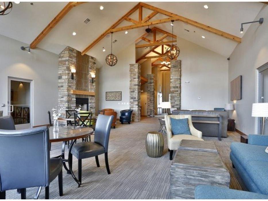 Copper Ridge Apartments