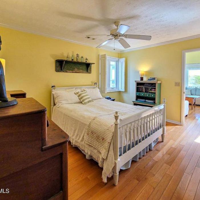 Lewis Realty Associates, Inc