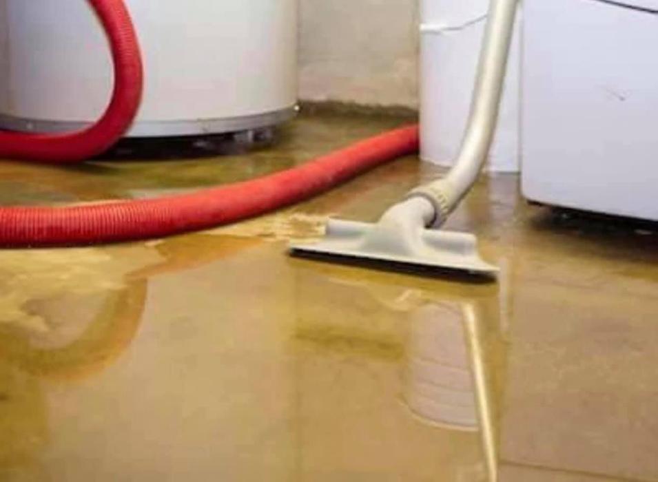 Water Damage Cleanup Team