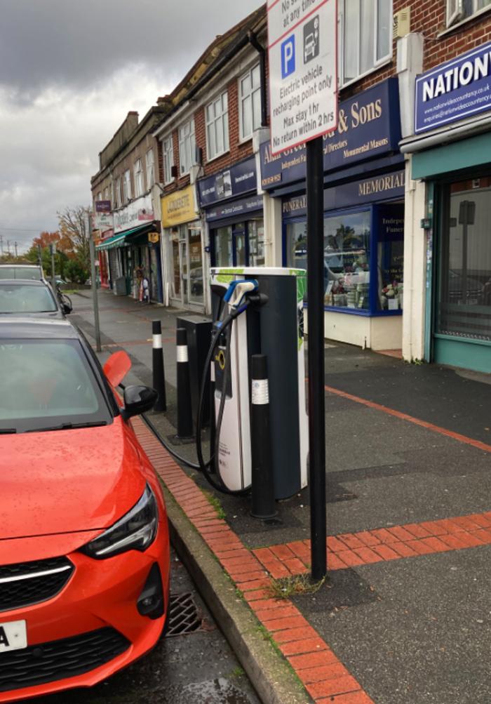 bp pulse Charging Station