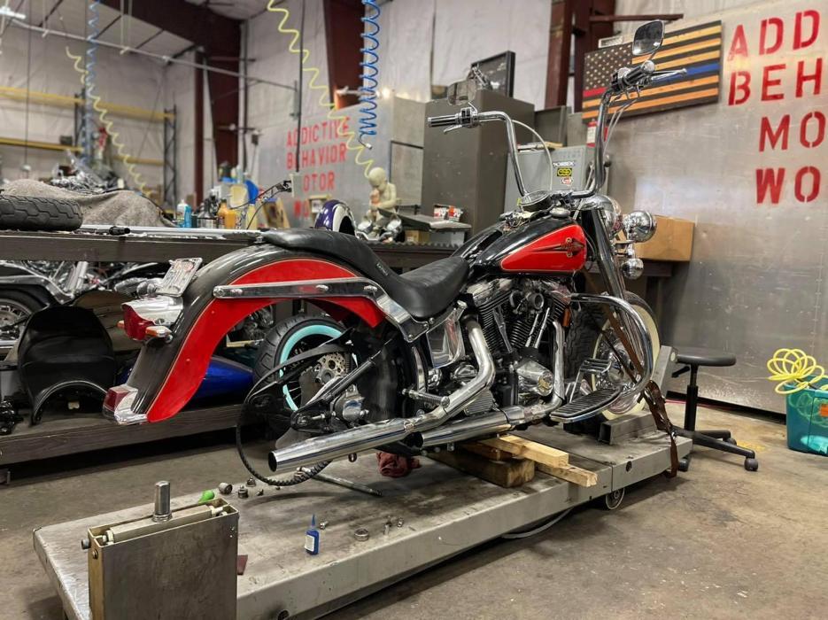 Addictive Behavior Motor Works