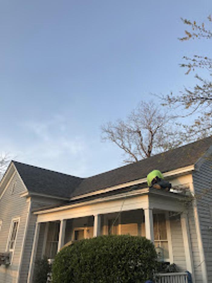 East Texas Roofing LLC