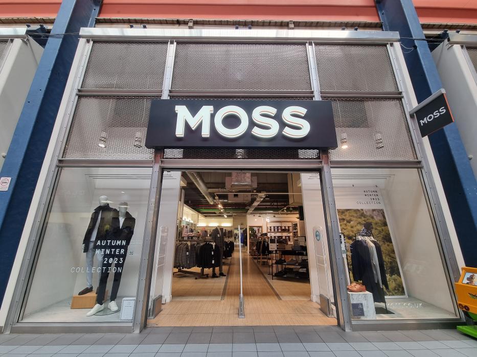 Moss Bros Chatham