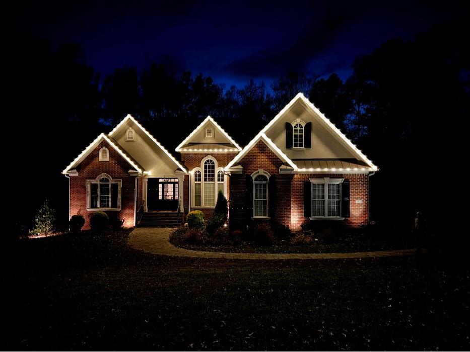 Moore County Christmas Light Installers