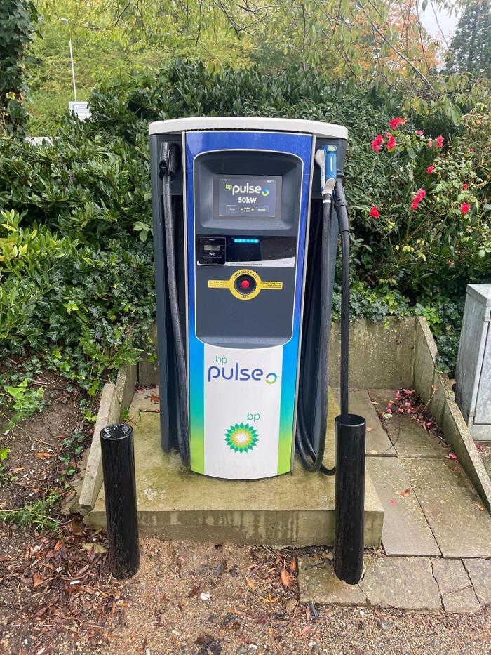 bp pulse Charging Station