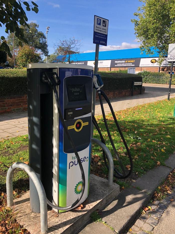 bp pulse Charging Station