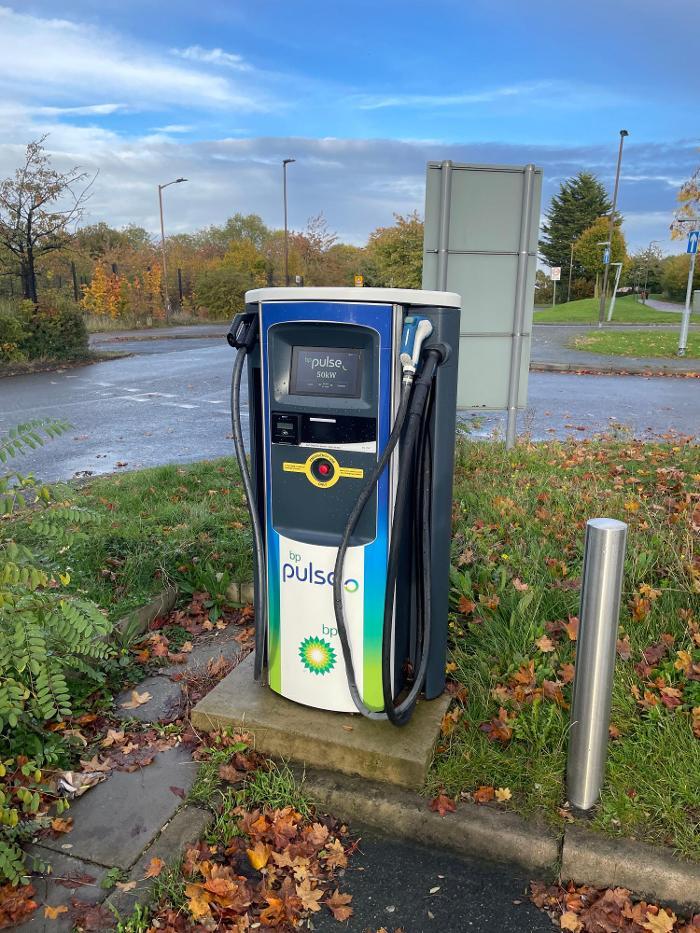 bp pulse Charging Station