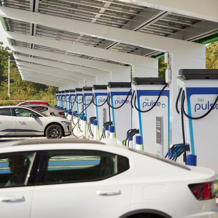 bp pulse Charging Station