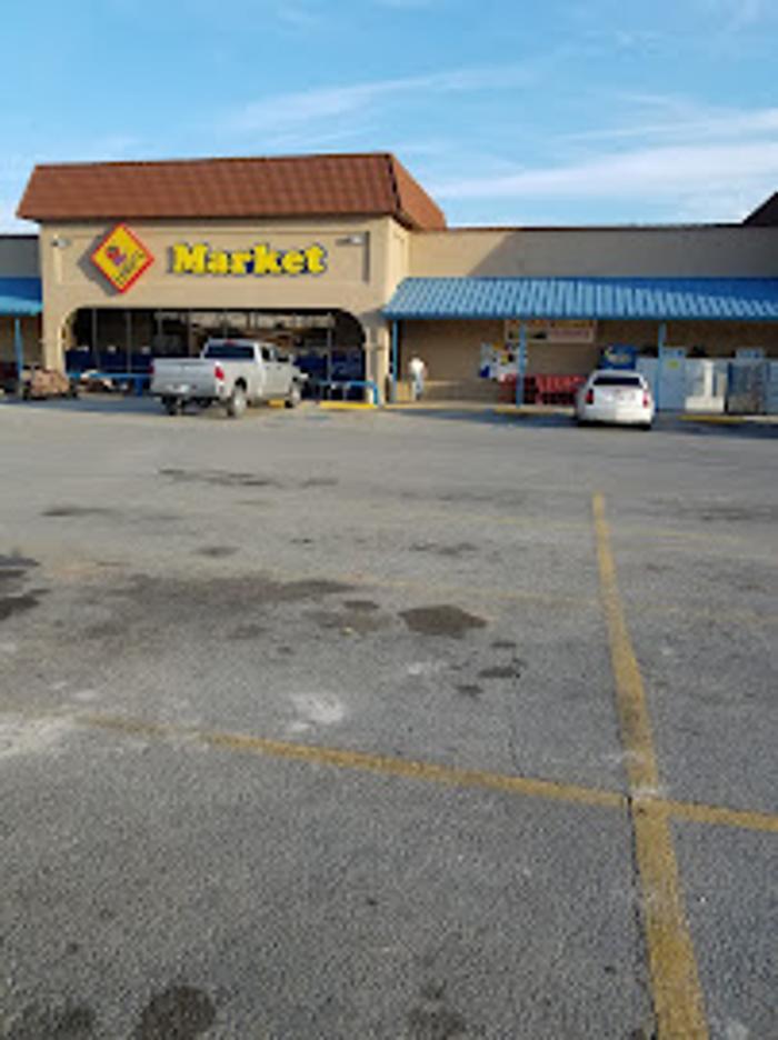 Lowe's Market