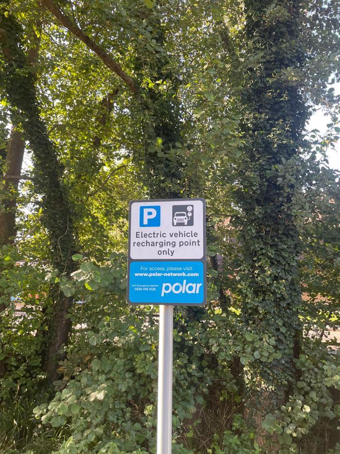 bp pulse Charging Station