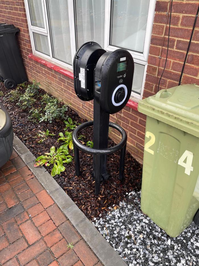 bp pulse Charging Station