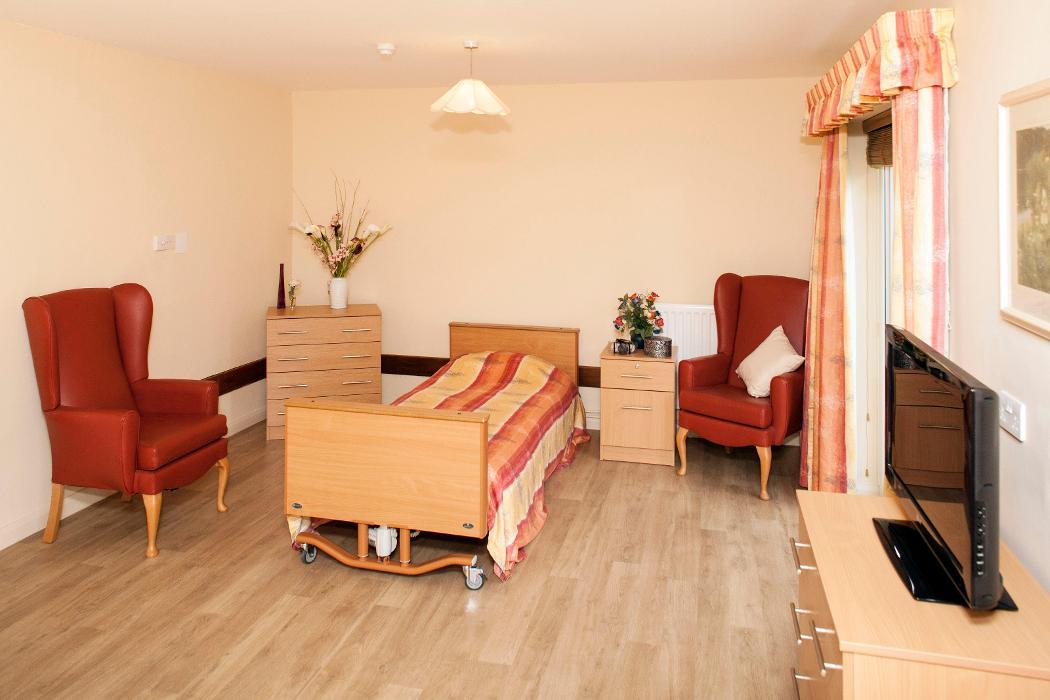Manor Court Care Home - Bupa