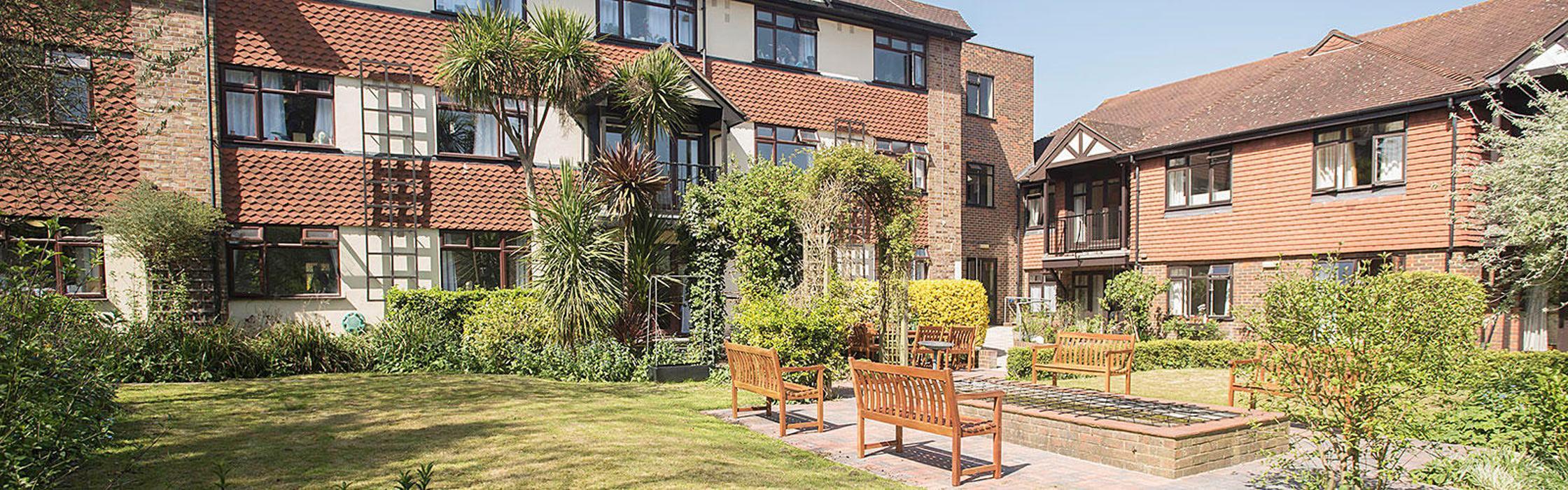 Westcombe Park Care Home - Bupa