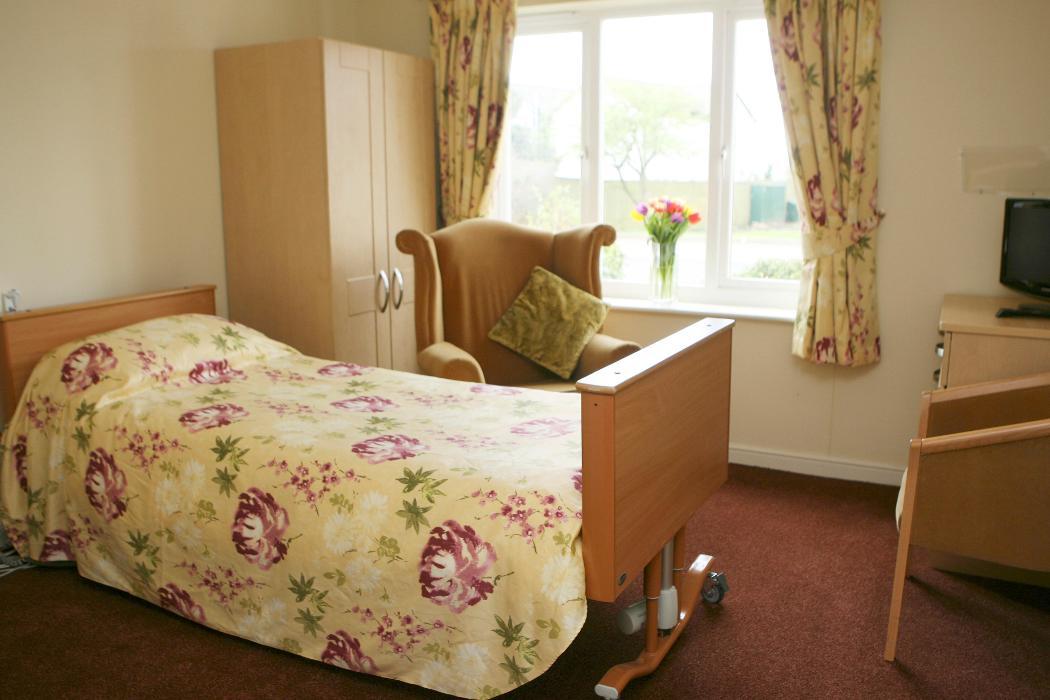 Heathbrook House Care Home - Bupa