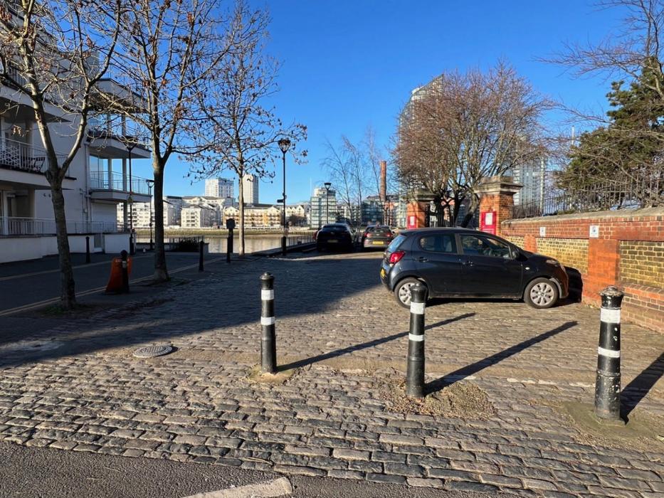 ParkBee St Mary's Church - Battersea