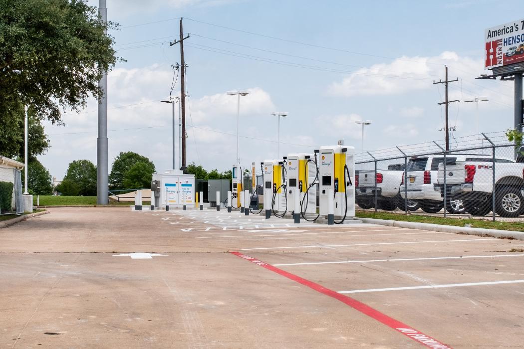 Shell Recharge Charging Station