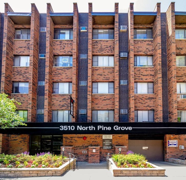 536 W Addison - PPM Apartments