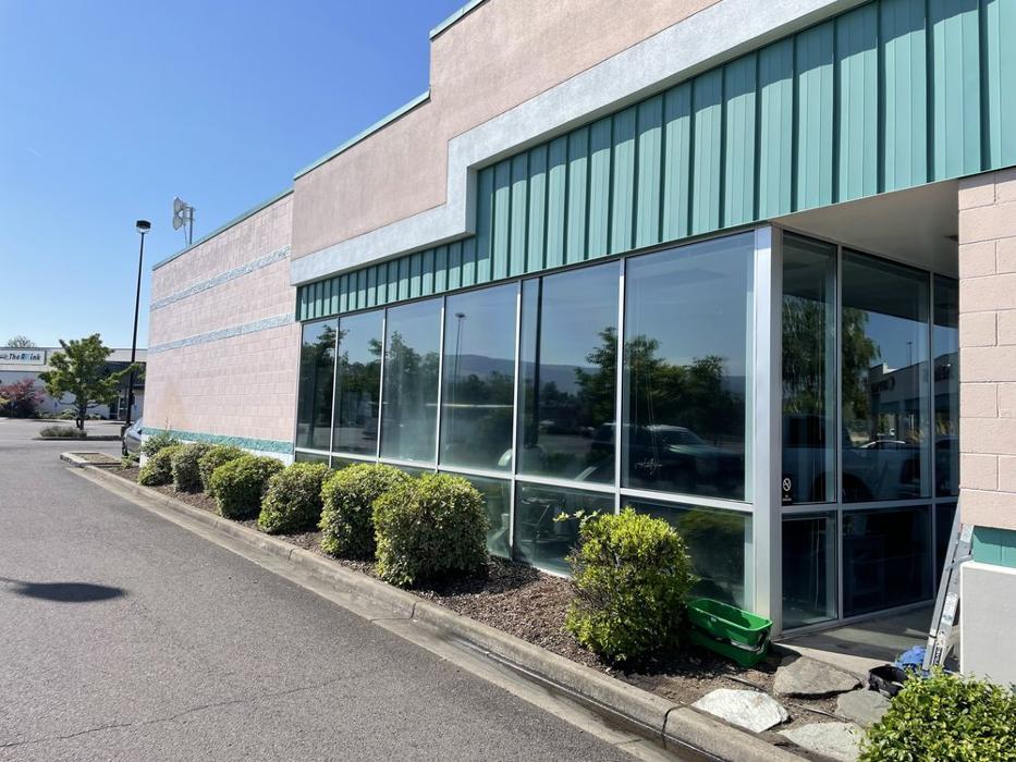 One Pane Window Washing