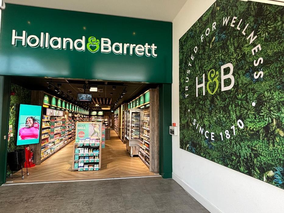 Holland & Barrett - Liverpool Speke