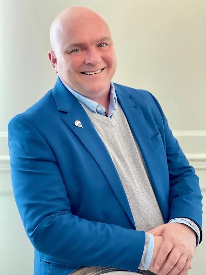 Brian Matthews, Realtor, Re/Max Realtron TPS Realty Inc.