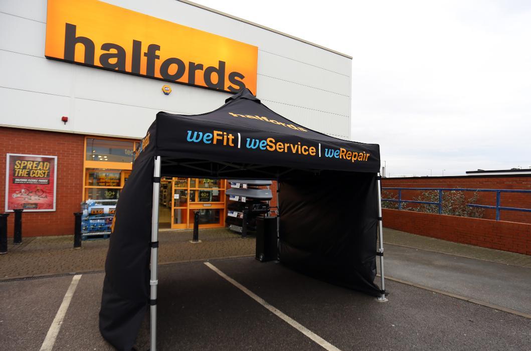 Halfords - Widnes
