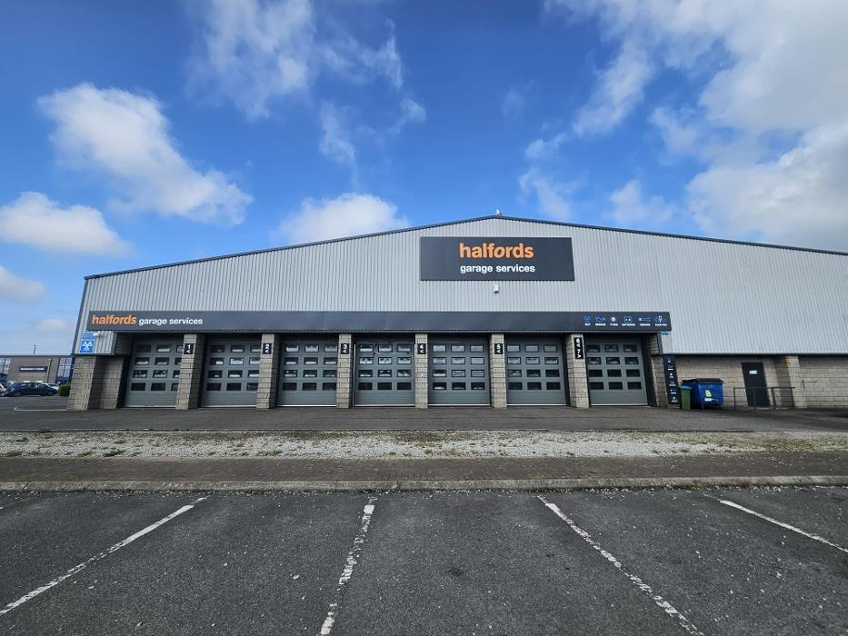 Halfords Garage Services Camborne