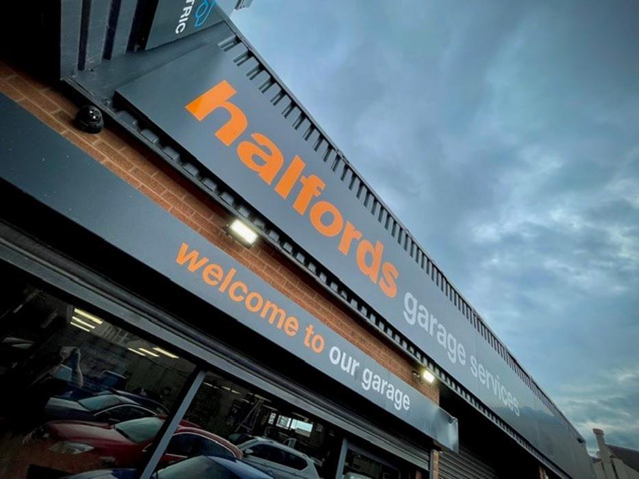 Halfords Garage Services Blackpool