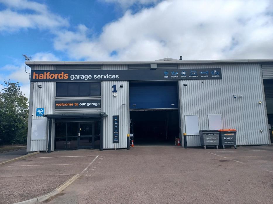 Halfords Garage Services Sittingbourne