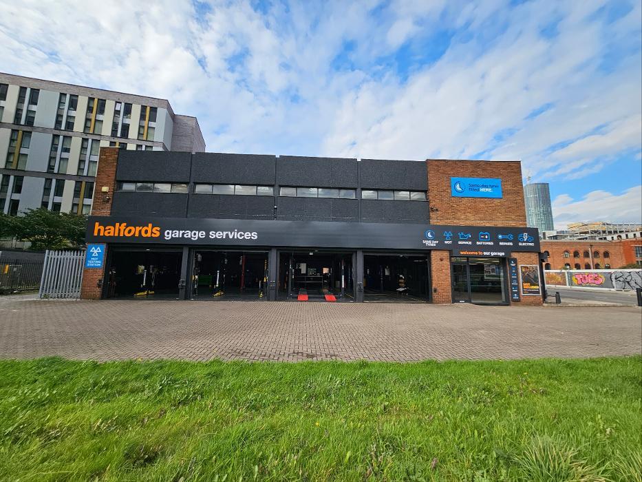 Halfords Garage Services Manchester