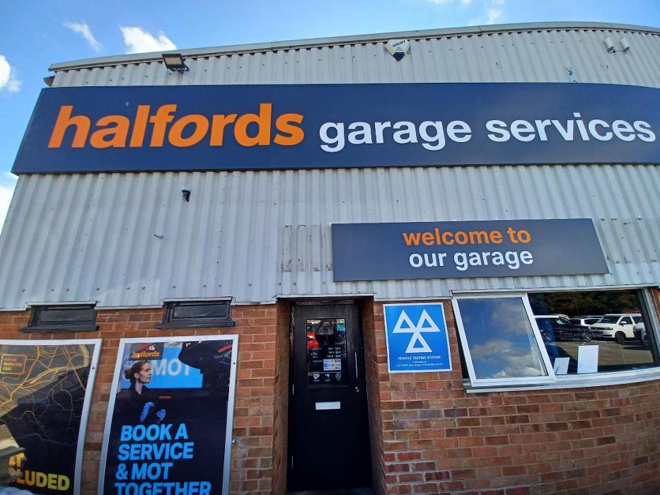Halfords Garage Services Gloucester