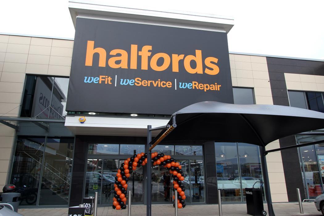 Halfords - White City (Manchester)