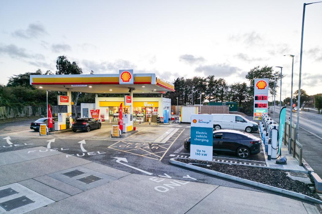 Shell Recharge Charging Station