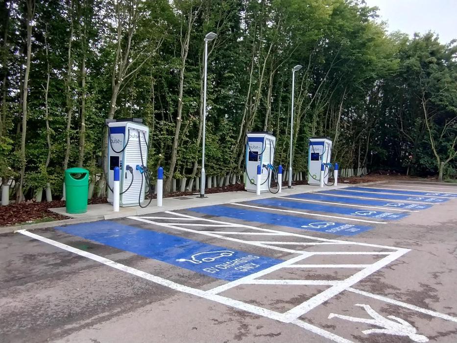 bp pulse Charging Station