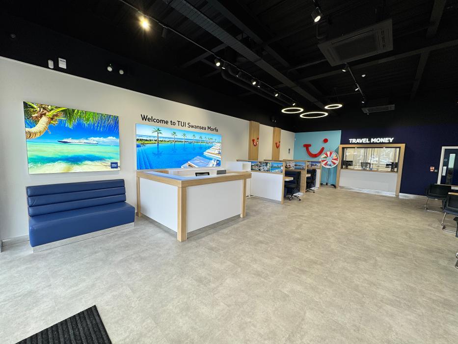 TUI Holiday Store