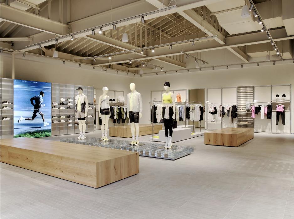 On Store Newport Beach Fashion Island