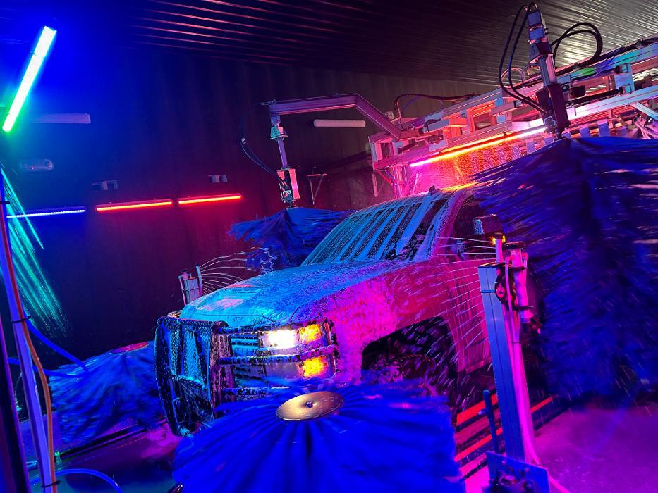 Glacier Express Car Wash