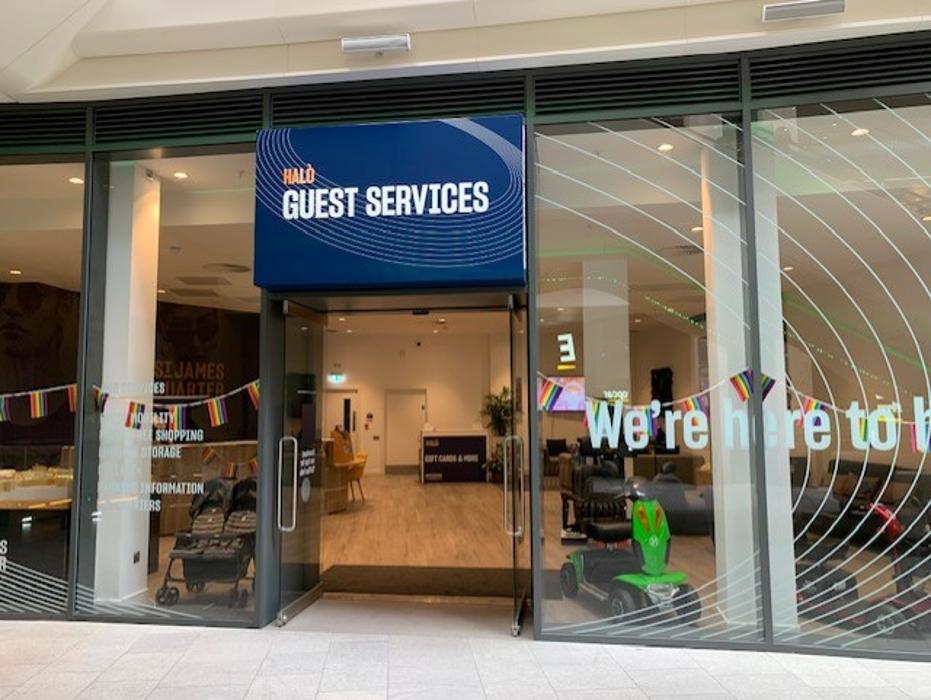 Radical Storage - Luggage Storage St James Quarter