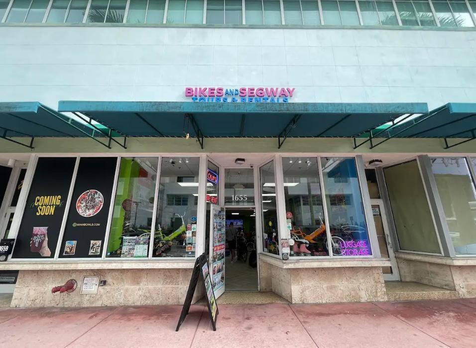 Radical Storage - Luggage Storage Lummus Park