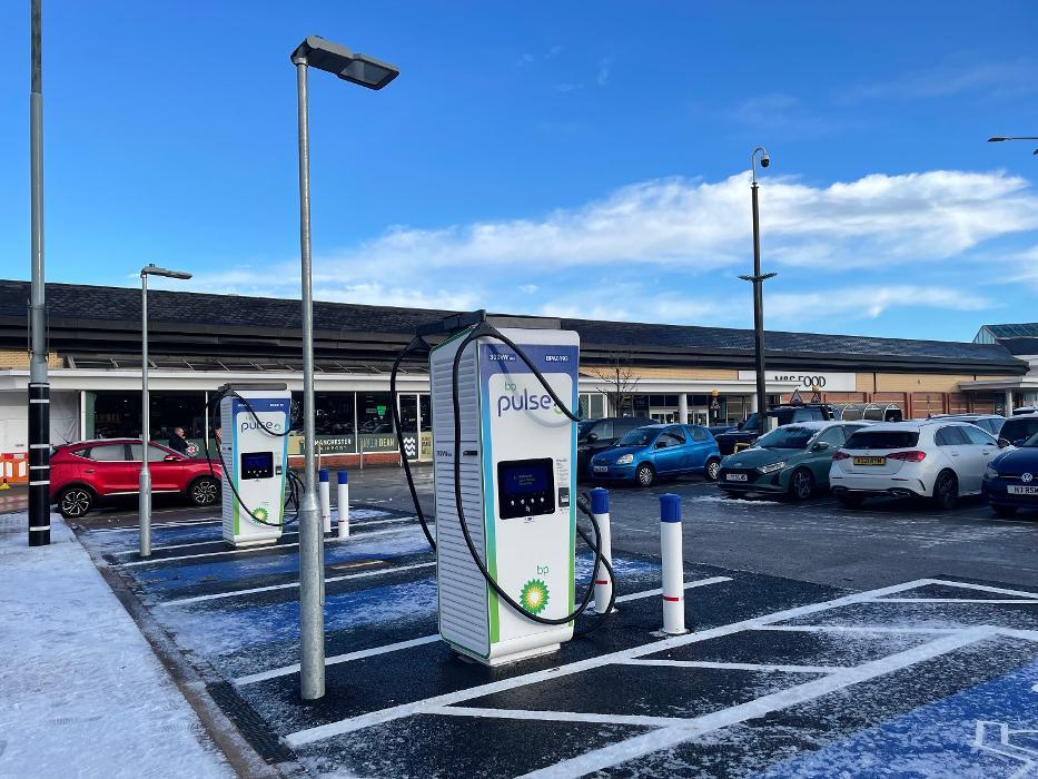 bp pulse Charging Station