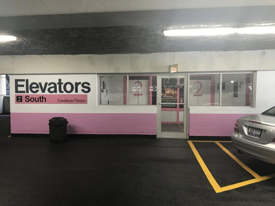 Theatre District iParkit Garage