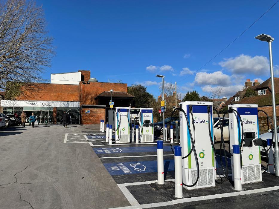 bp pulse Charging Station