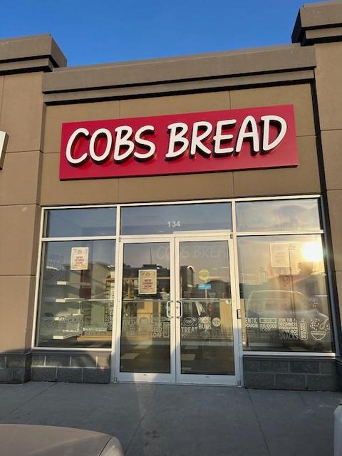 COBS Bread