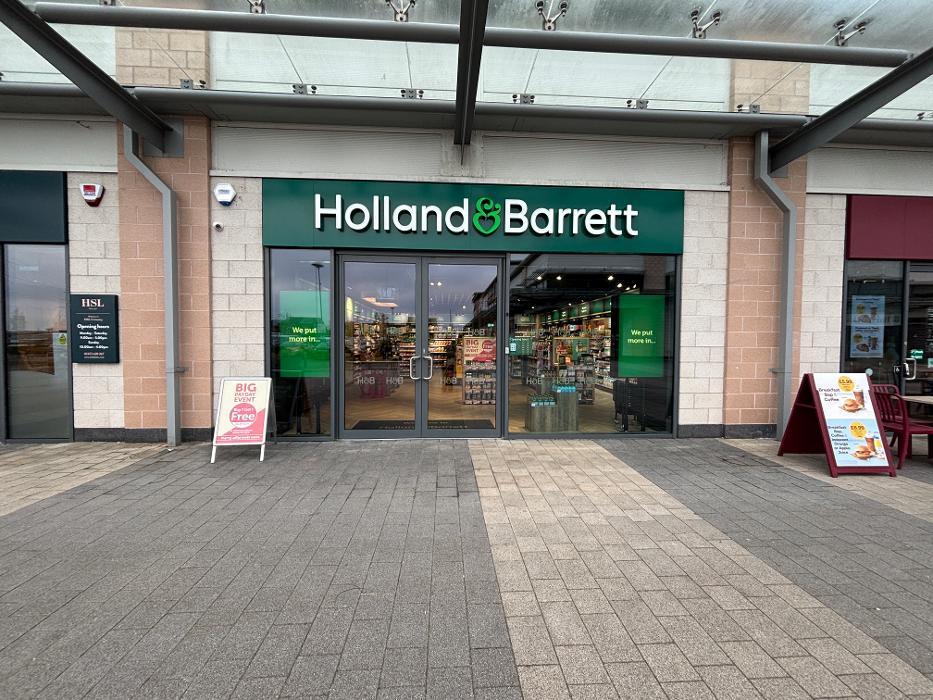 Holland & Barrett - Warwickshire Shopping Park