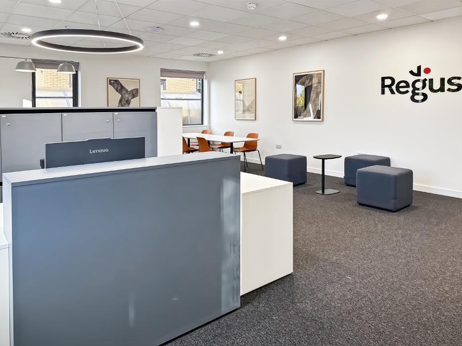 Regus Courtenay House