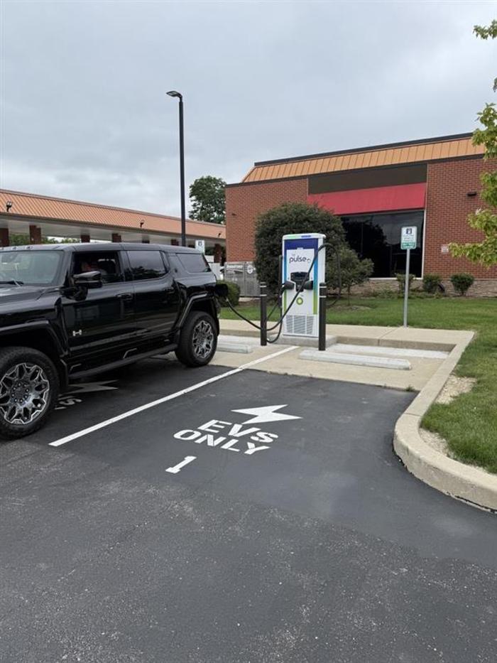 bp pulse Charging Station