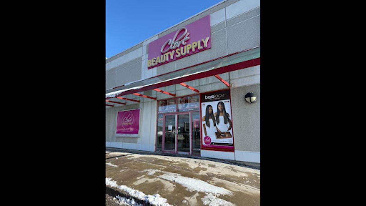 Cloré Beauty - Eglinton